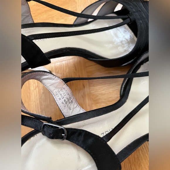 BCBG black satin heels, size 6/36 - Picture 4 of 6